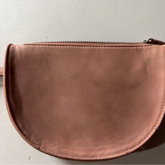 Universal Thread Pink Crossbody Bag - Picture 2 of 10